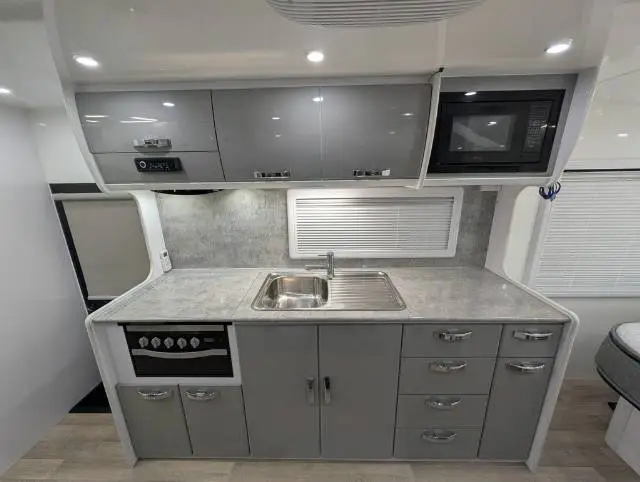 USED 2021 SNOWY RIVER SRC22S