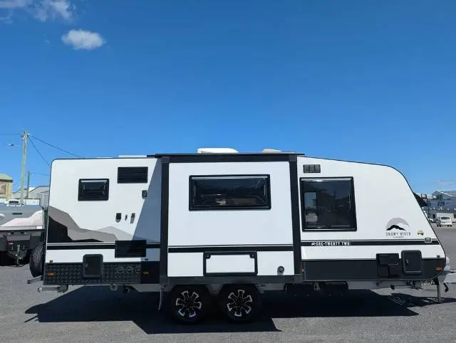 USED 2021 SNOWY RIVER SRC22S