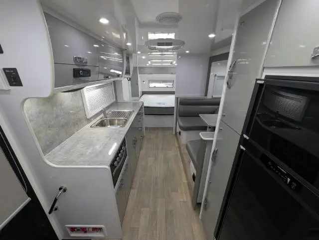 USED 2021 SNOWY RIVER SRC22S