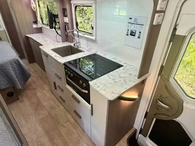 USED 2023 JAYCO CONQUEST FA25-1
