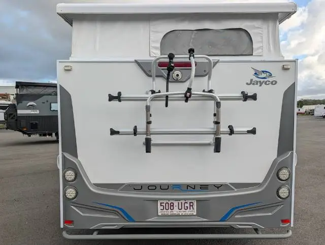 USED 2017 JAYCO JOURNEY 17.56-9