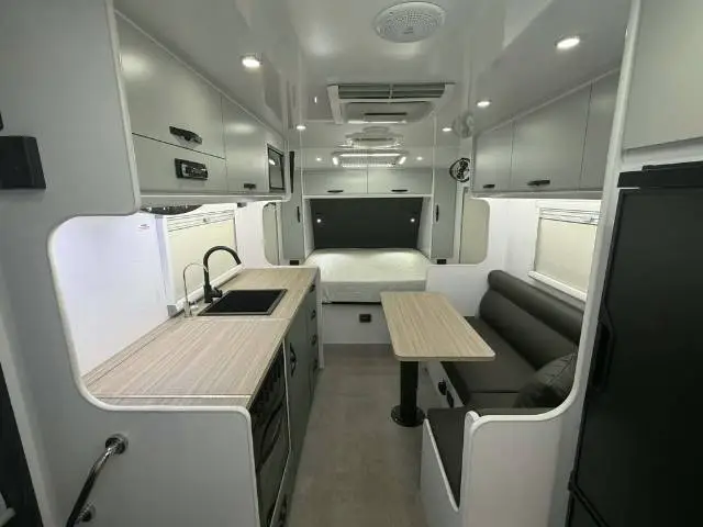 NEW 2026 SNOWY RIVER SRT19