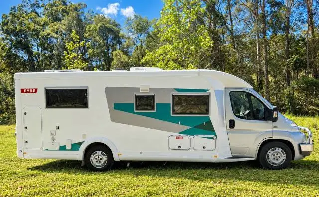 USED 2014 AVIDA EYRE B7644