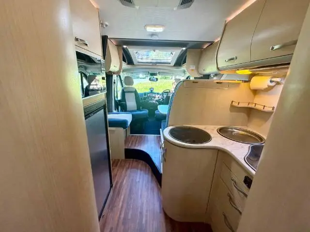 USED 2014 AVIDA EYRE B7644