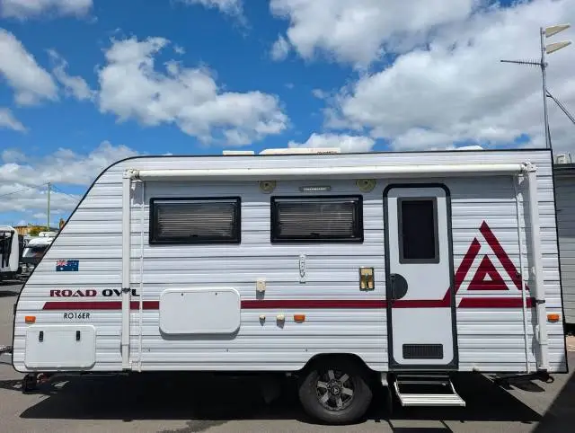 USED 2018 NEW AGE CARAVANS ROAD OWL 16ER