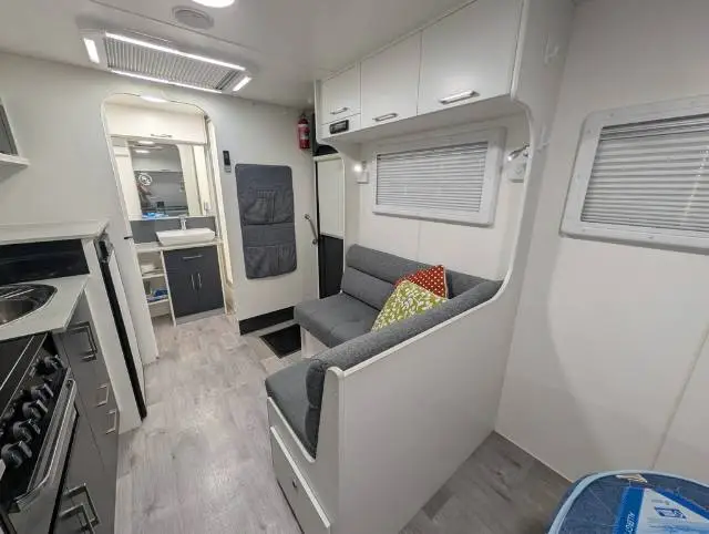 USED 2018 NEW AGE CARAVANS ROAD OWL 16ER