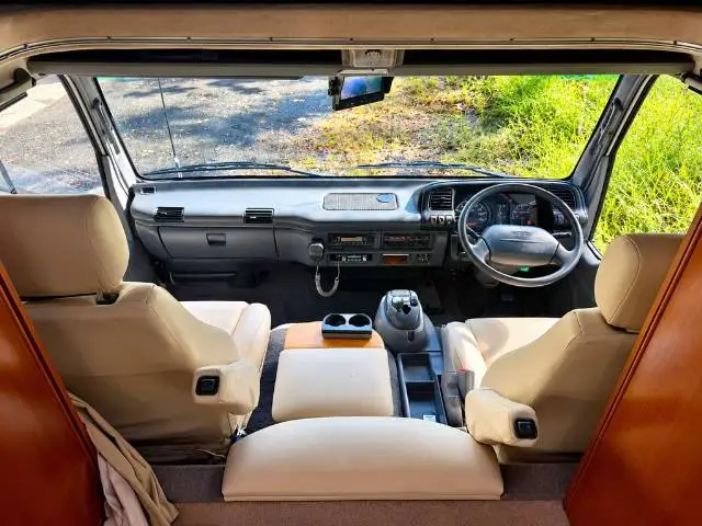 https://media-caravea.syd1.digitaloceanspaces.com/caravans/6EC23379/image-7.webp?q=cq3NR3LJ3r