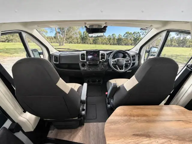 https://media-caravea.syd1.digitaloceanspaces.com/caravans/6EC23461/image-8.webp?q=zPQ7KeQQOV
