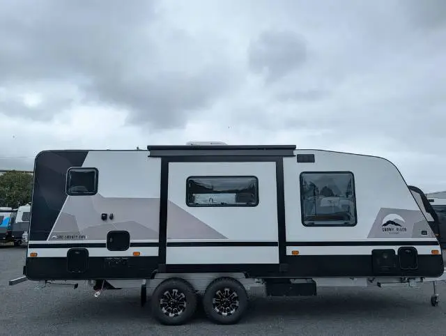 https://media-caravea.syd1.digitaloceanspaces.com/caravans/6EC23473/image-3.webp?q=nJ2gkf7hsv