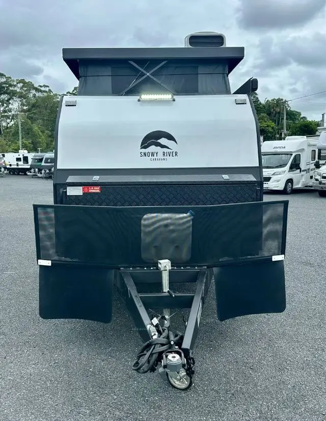 https://media-caravea.syd1.digitaloceanspaces.com/caravans/6EC8565/image-5.webp?q=UZA2AA4DIn
