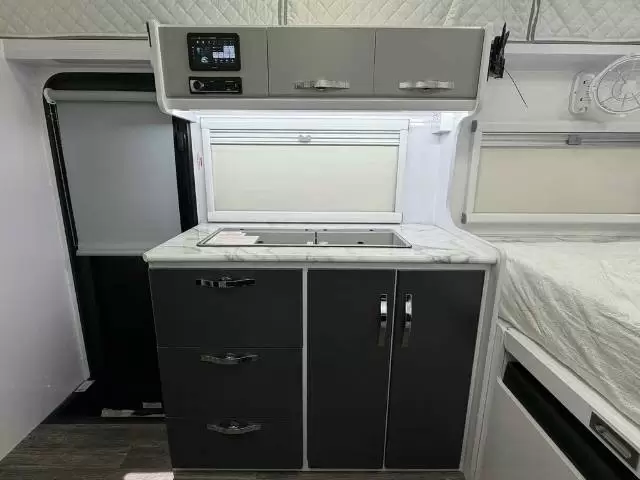 NEW 2026 SNOWY RIVER SRH16