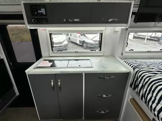 NEW 2026 SNOWY RIVER SRH15