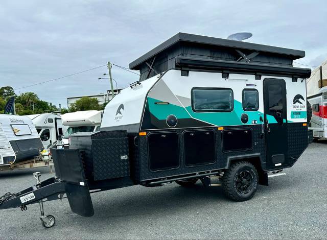 NEW 2025 SNOWY RIVER SRH13 HYBRID 1 AXLE