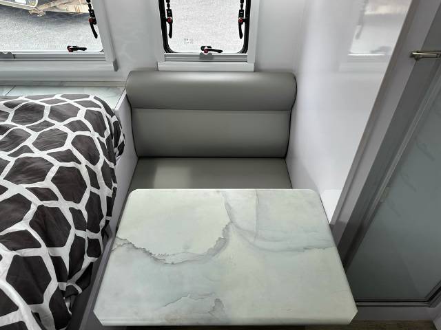 NEW 2025 SNOWY RIVER SRH13 HYBRID 1 AXLE