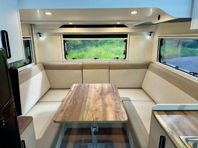 NEW 2025 AVIDA BRUNY B7042 *AVAILABLE NOW* MOTORHOME SAVE $5000