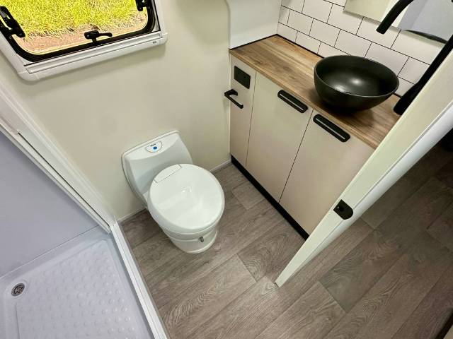 NEW 2025 AVIDA BRUNY B7042 *AVAILABLE NOW* MOTORHOME SAVE $5000