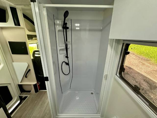 NEW 2025 AVIDA BRUNY B7042 *AVAILABLE NOW* MOTORHOME SAVE $5000