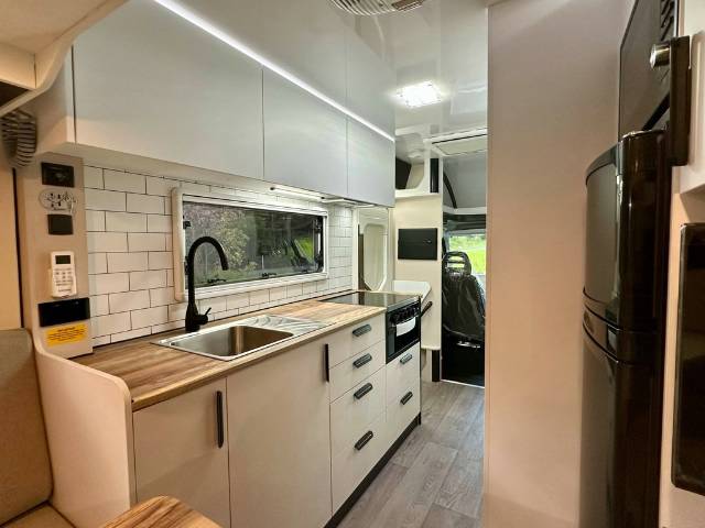 NEW 2025 AVIDA BRUNY B7042 *AVAILABLE NOW* MOTORHOME SAVE $5000