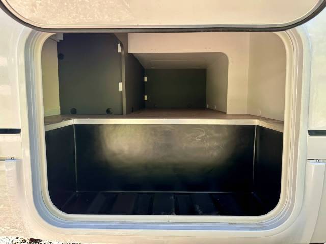 NEW 2025 AVIDA BEECHWORTH B7872 IB *AVAILABLE NOW* MOTORHOME AUTOMATIC