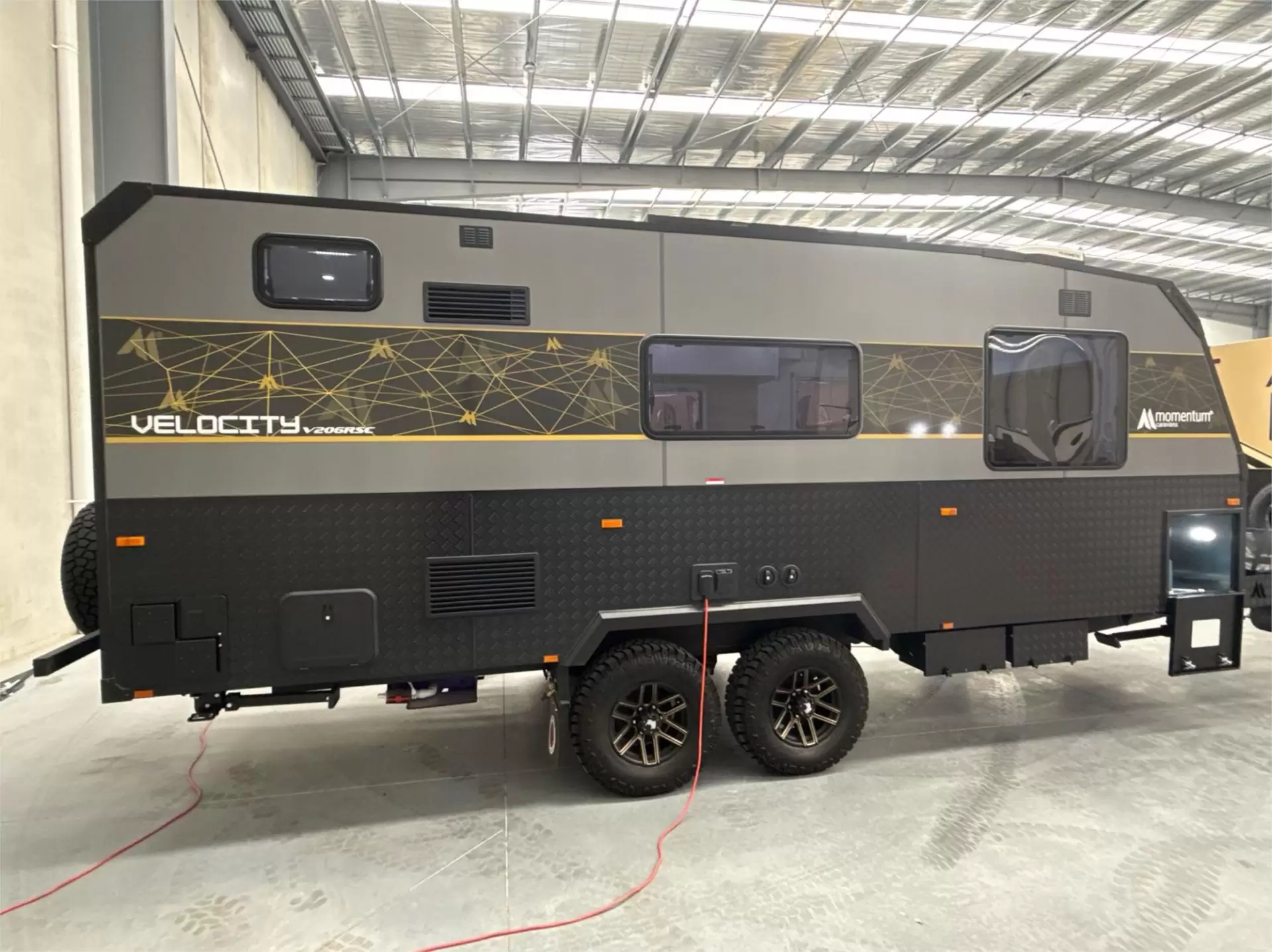 https://media-caravea.syd1.digitaloceanspaces.com/caravans/95EIC11809/exterior-27.webp