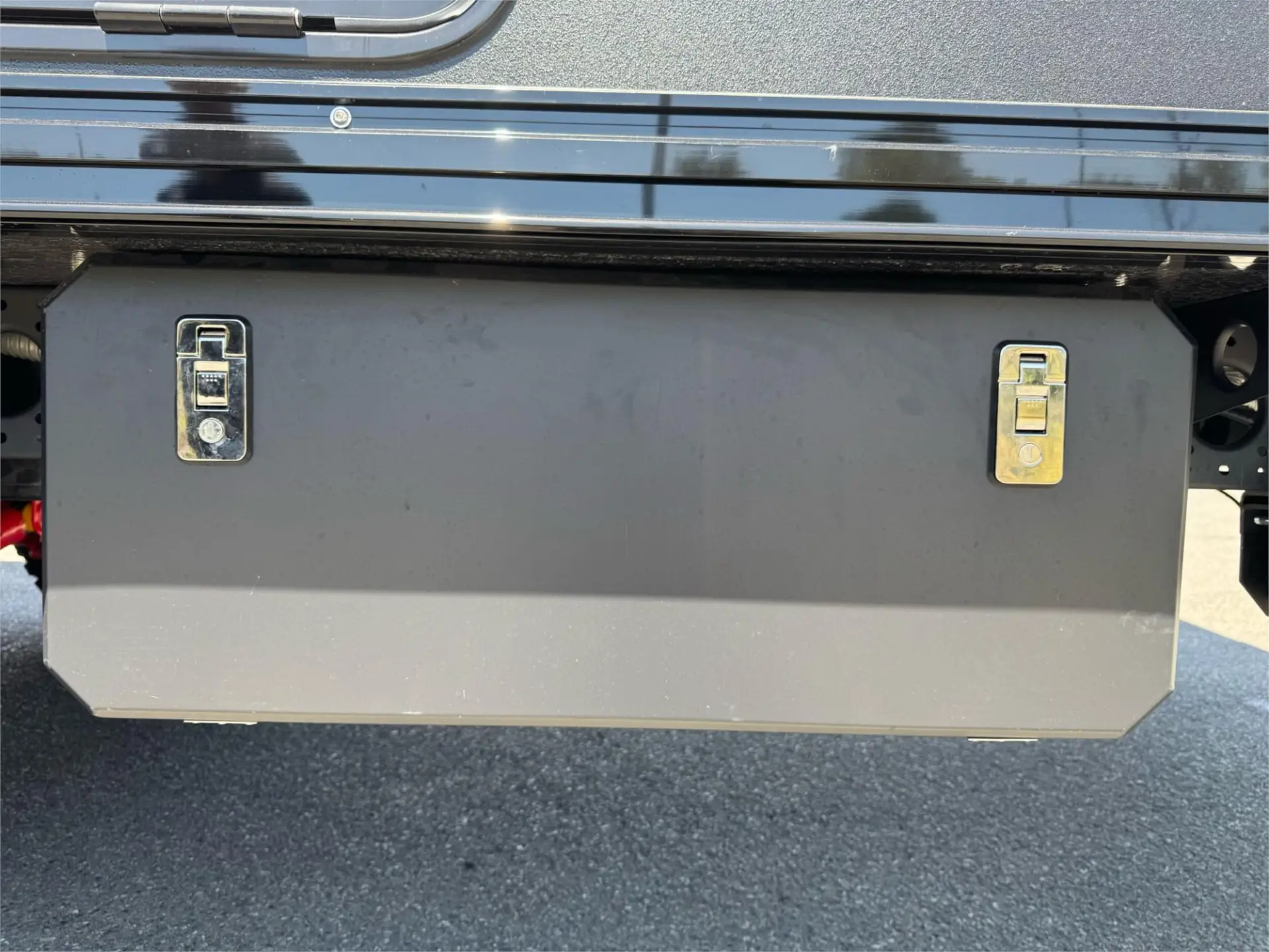 https://media-caravea.syd1.digitaloceanspaces.com/caravans/95EIC14929/exterior-15.webp
