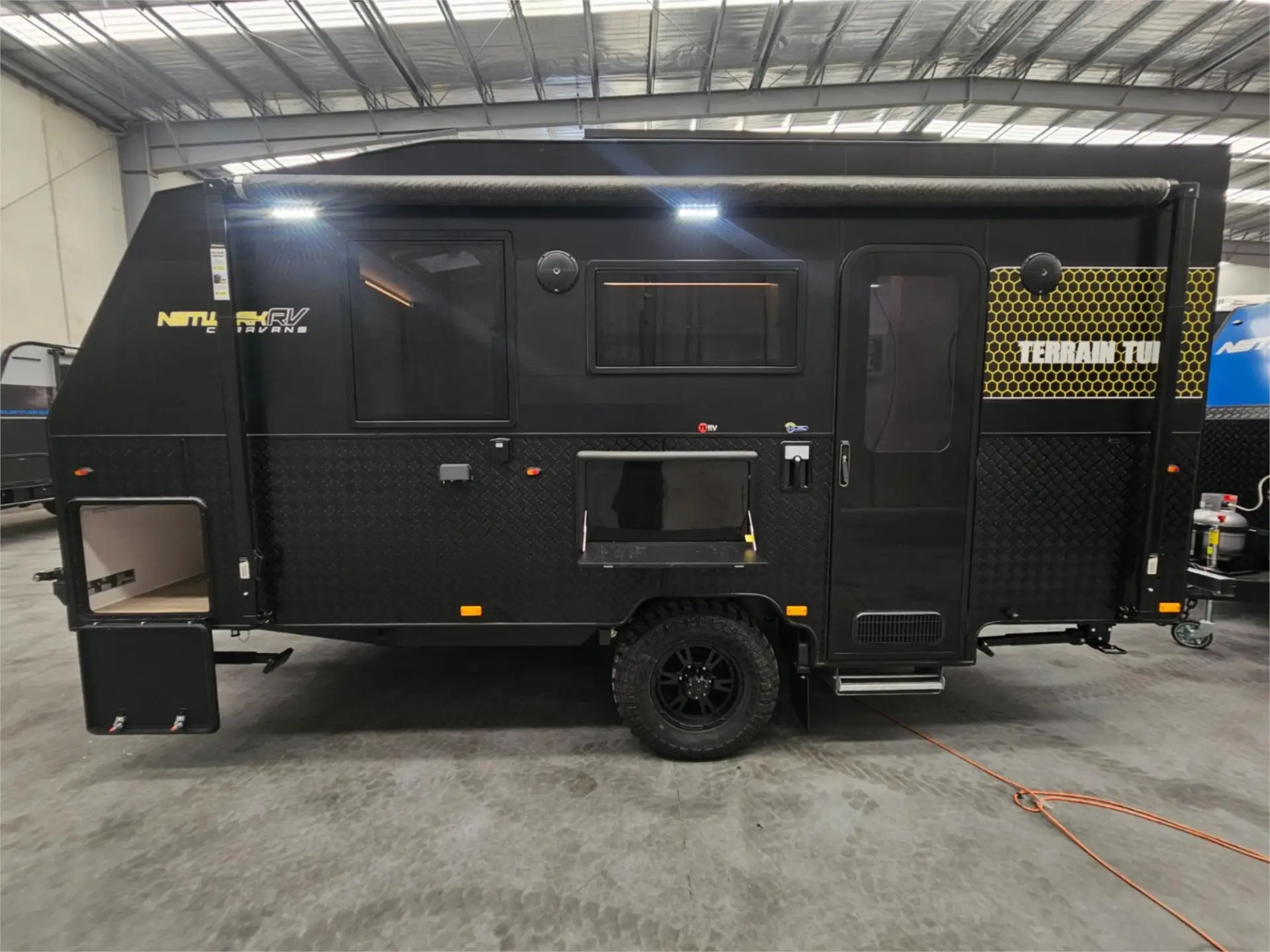 https://media-caravea.syd1.digitaloceanspaces.com/caravans/95EIC15233/featured_image-0.webp