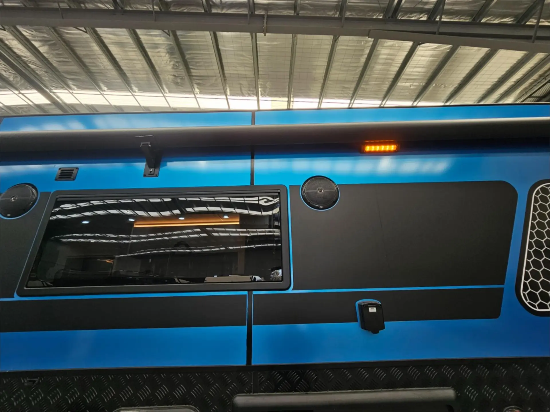 https://media-caravea.syd1.digitaloceanspaces.com/caravans/95EIC15234/exterior-42.webp