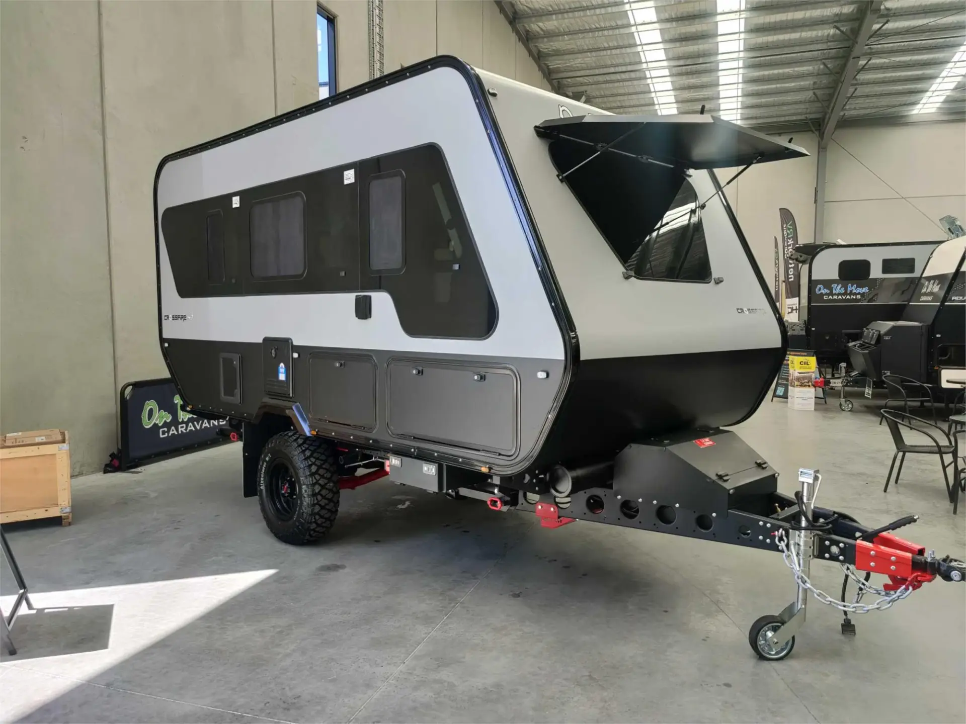 https://media-caravea.syd1.digitaloceanspaces.com/caravans/95EIC15688/exterior-11.webp