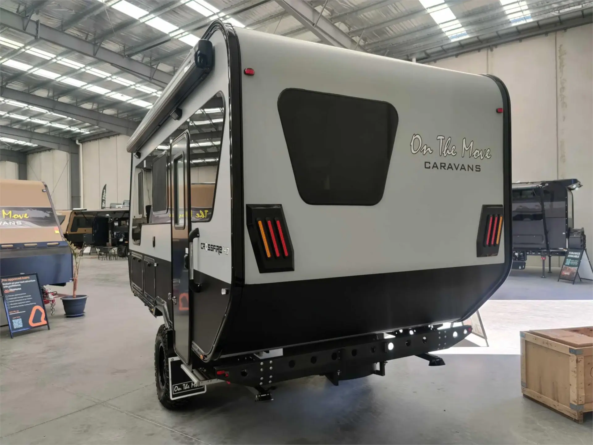 https://media-caravea.syd1.digitaloceanspaces.com/caravans/95EIC15688/exterior-22.webp