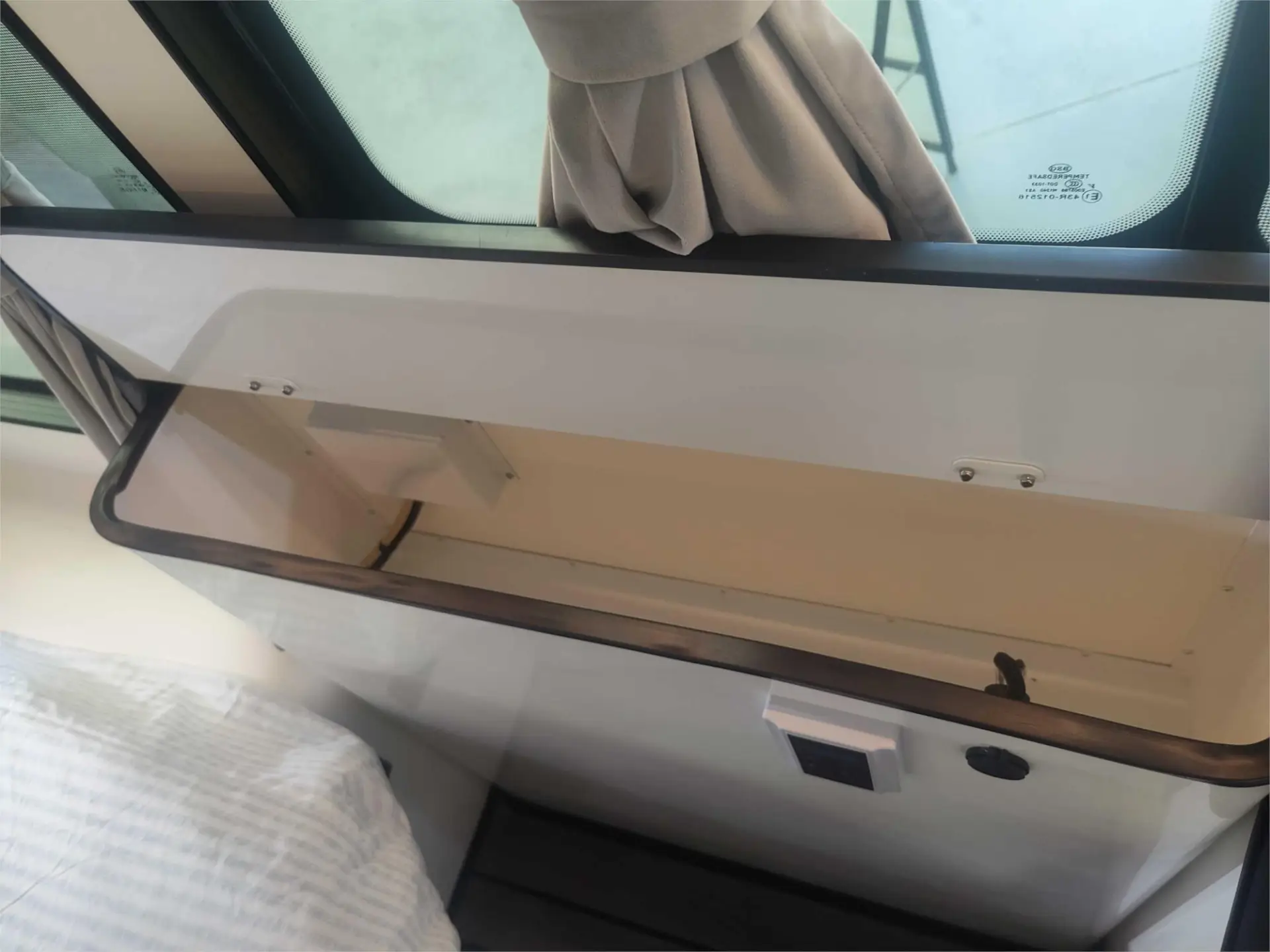 https://media-caravea.syd1.digitaloceanspaces.com/caravans/95EIC15688/exterior-23.webp