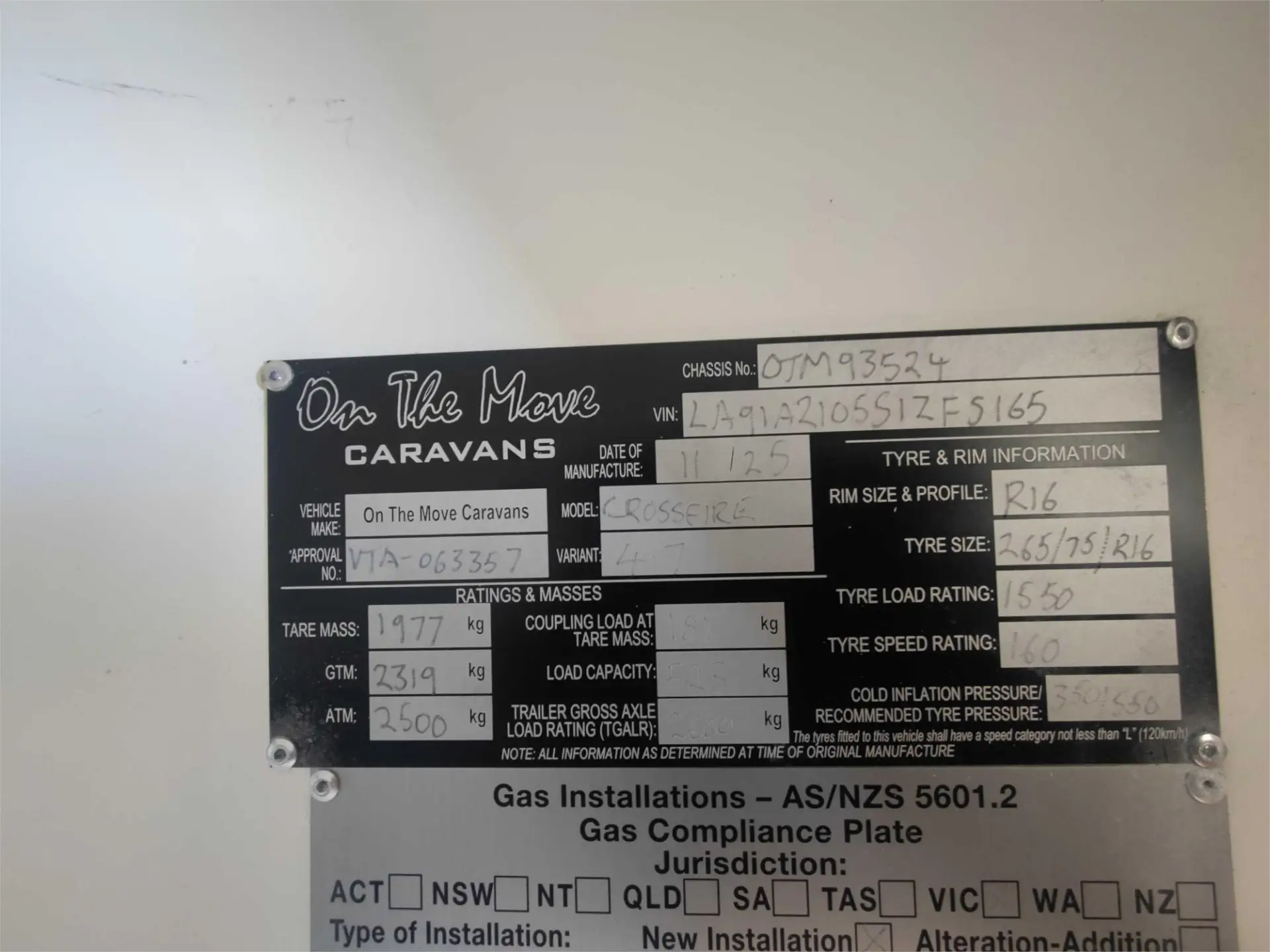 https://media-caravea.syd1.digitaloceanspaces.com/caravans/95EIC15688/exterior-42.webp