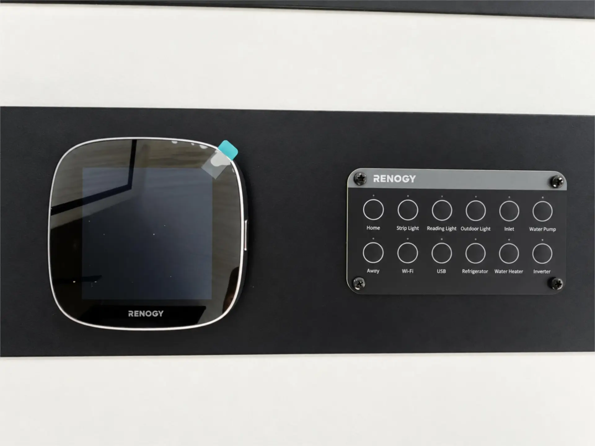 https://media-caravea.syd1.digitaloceanspaces.com/caravans/95EIC15690/exterior-17.webp