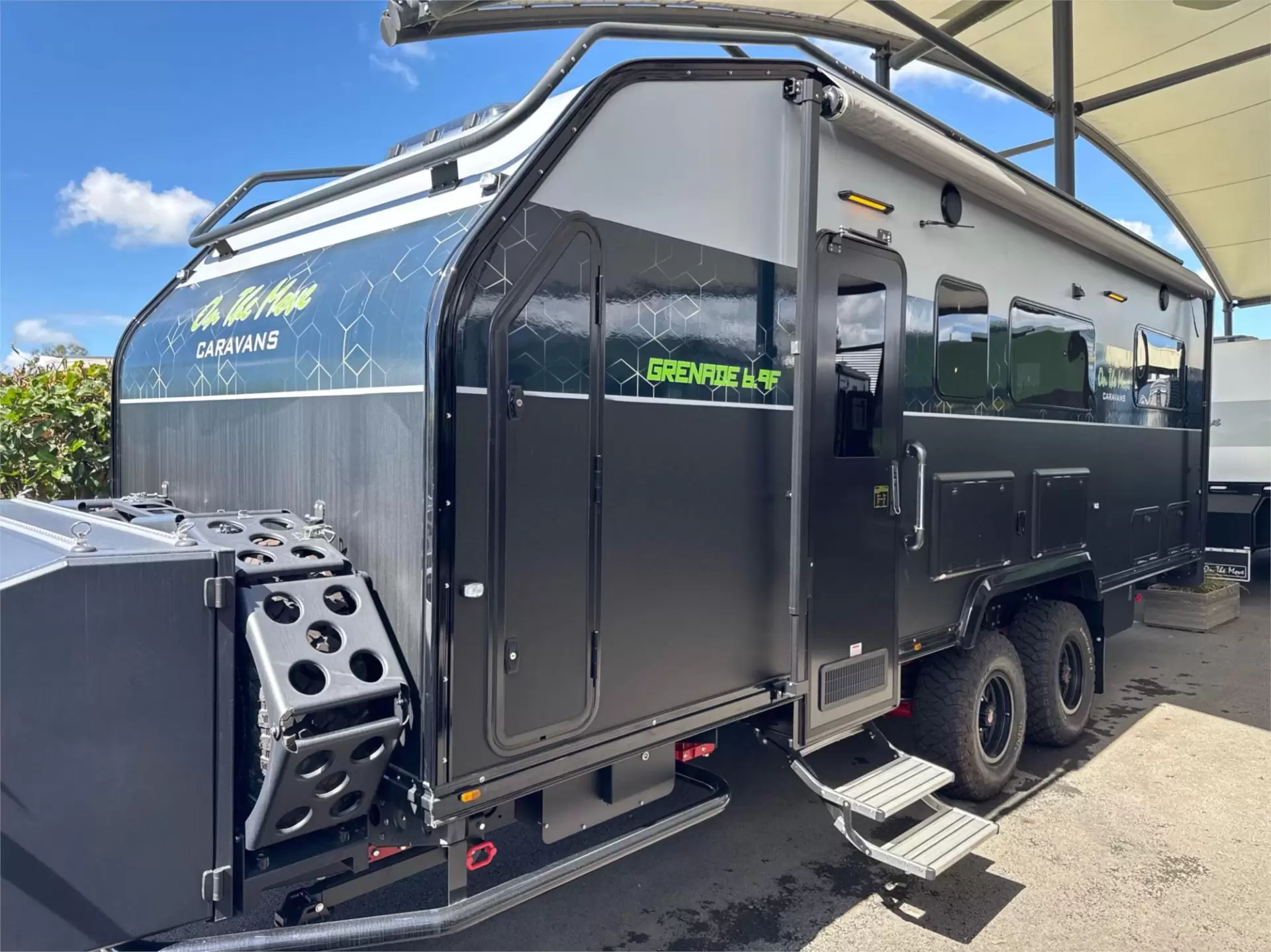 New 2025 On The Move Caravans 6.9F Grenade