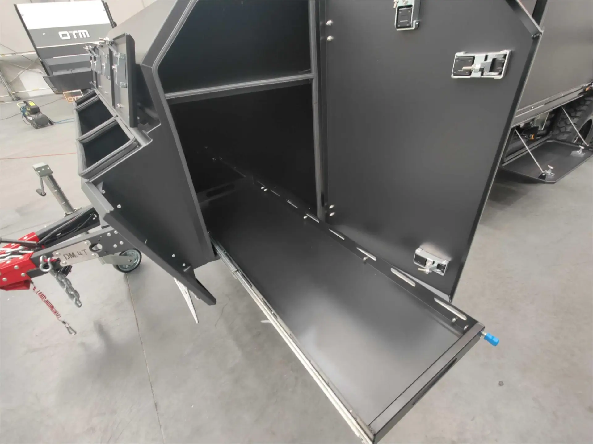 https://media-caravea.syd1.digitaloceanspaces.com/caravans/95EIC19680/exterior-66.webp