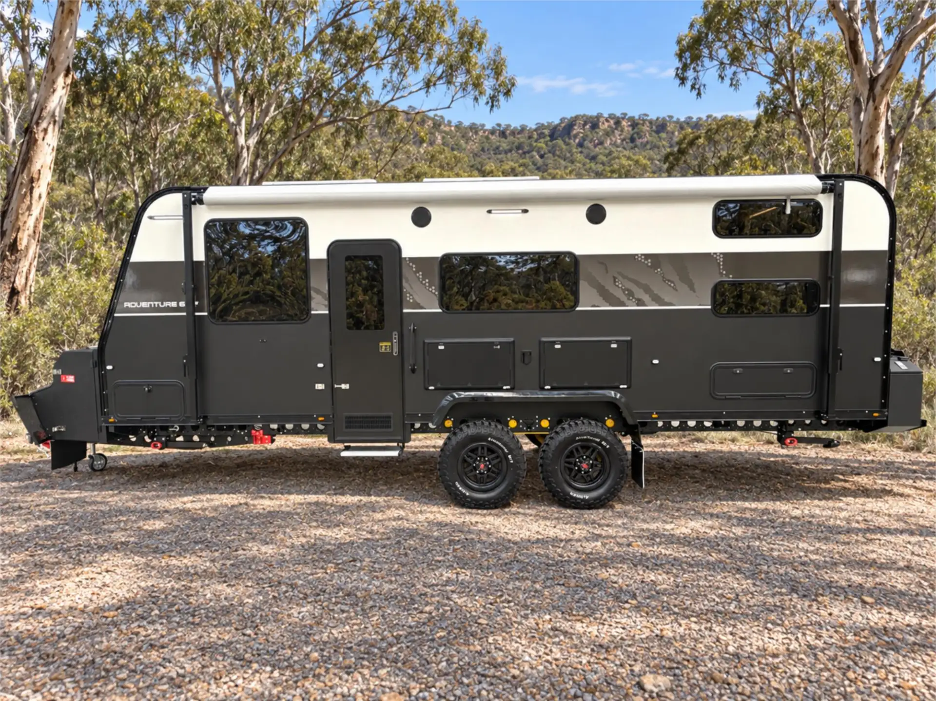 https://media-caravea.syd1.digitaloceanspaces.com/caravans/95EIC20748/exterior-2.webp