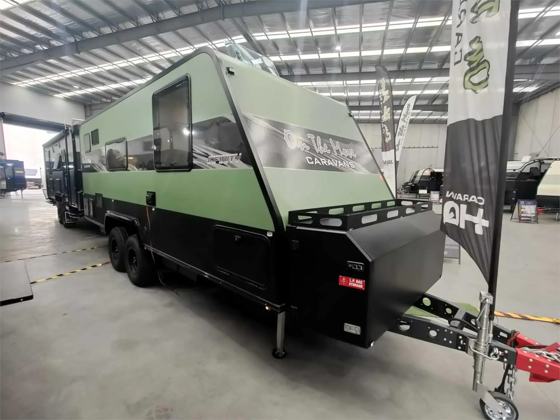 https://media-caravea.syd1.digitaloceanspaces.com/caravans/95EIC20819/exterior-37.webp