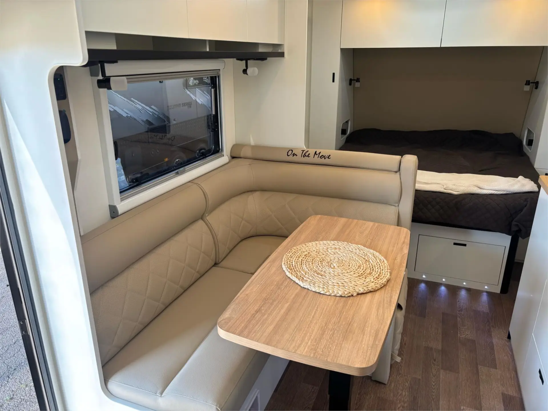 https://media-caravea.syd1.digitaloceanspaces.com/caravans/95EIC21369/exterior-20.webp