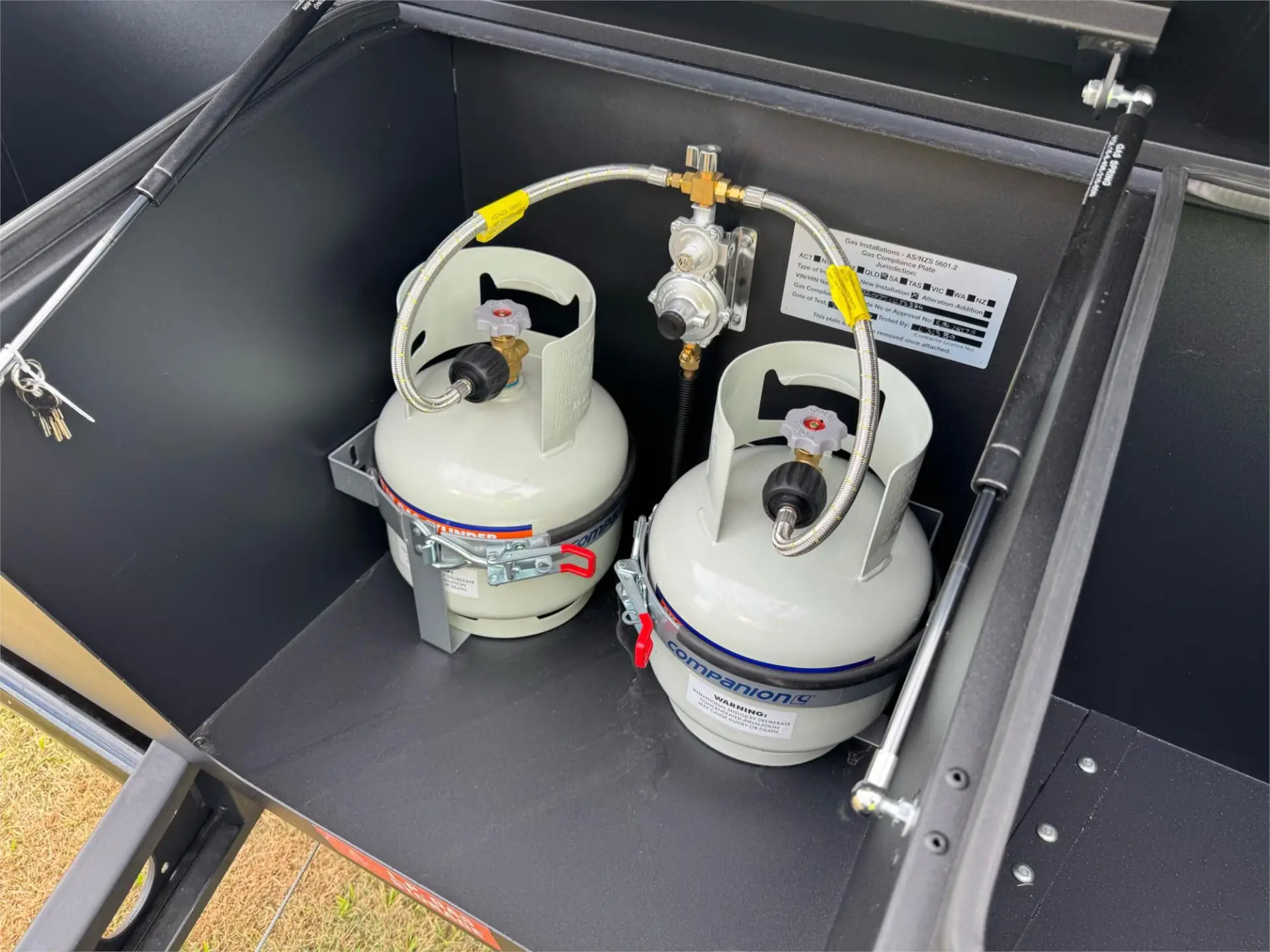 https://media-caravea.syd1.digitaloceanspaces.com/caravans/95EIC21753/exterior-39.webp