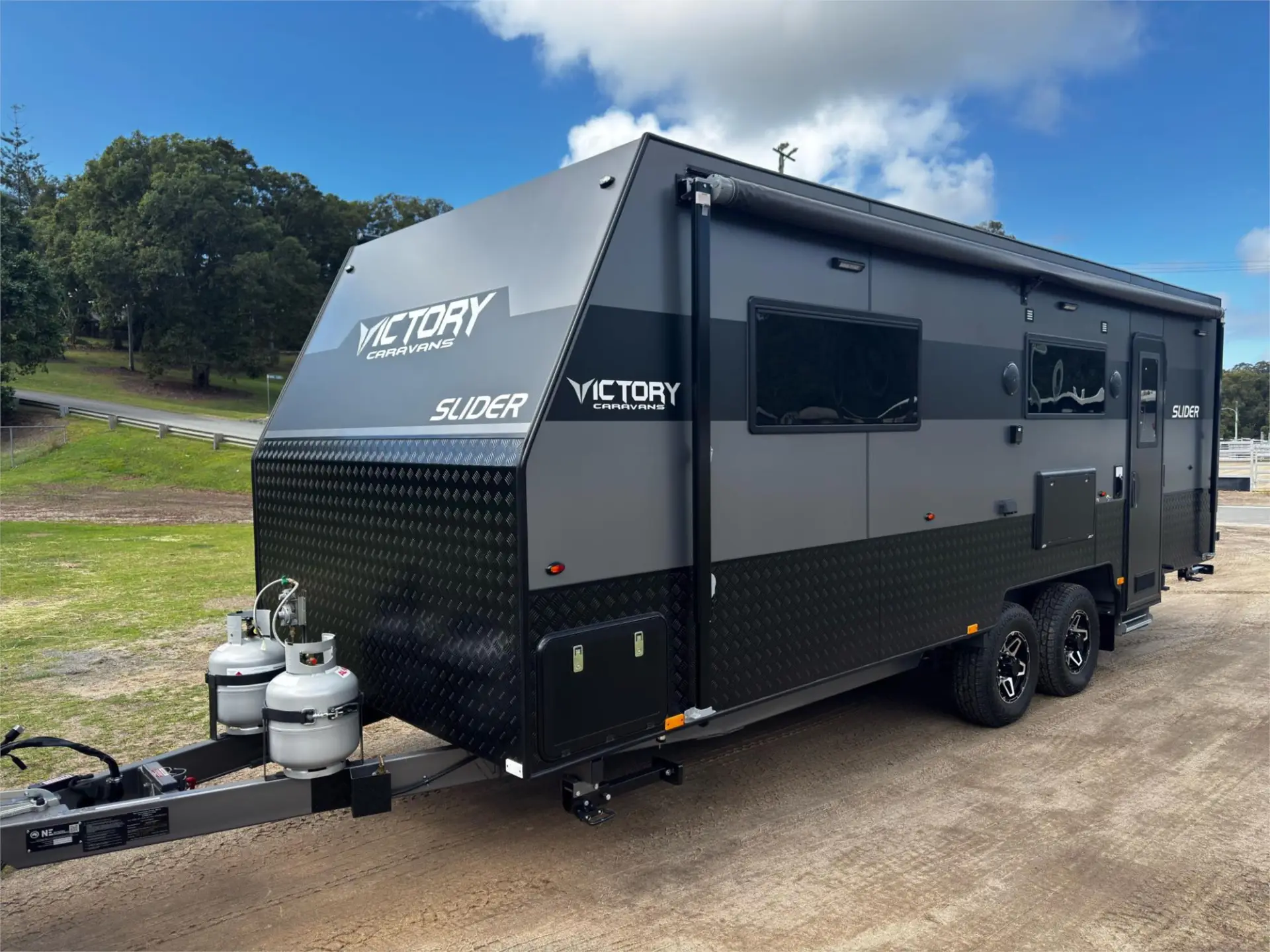 https://media-caravea.syd1.digitaloceanspaces.com/caravans/95EIC21892/featured_image-0.webp