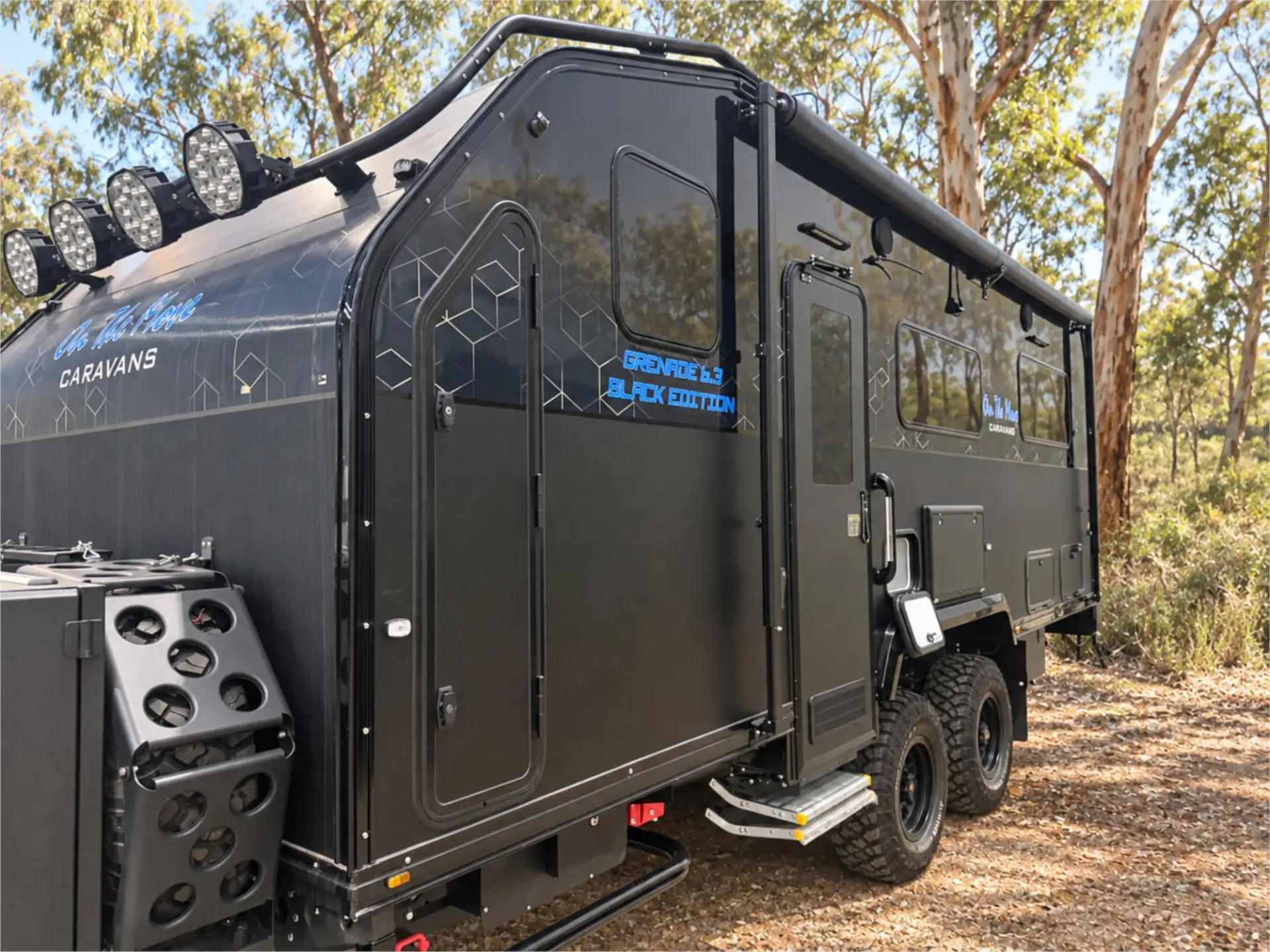 https://media-caravea.syd1.digitaloceanspaces.com/caravans/95EIC22475/exterior-4.webp