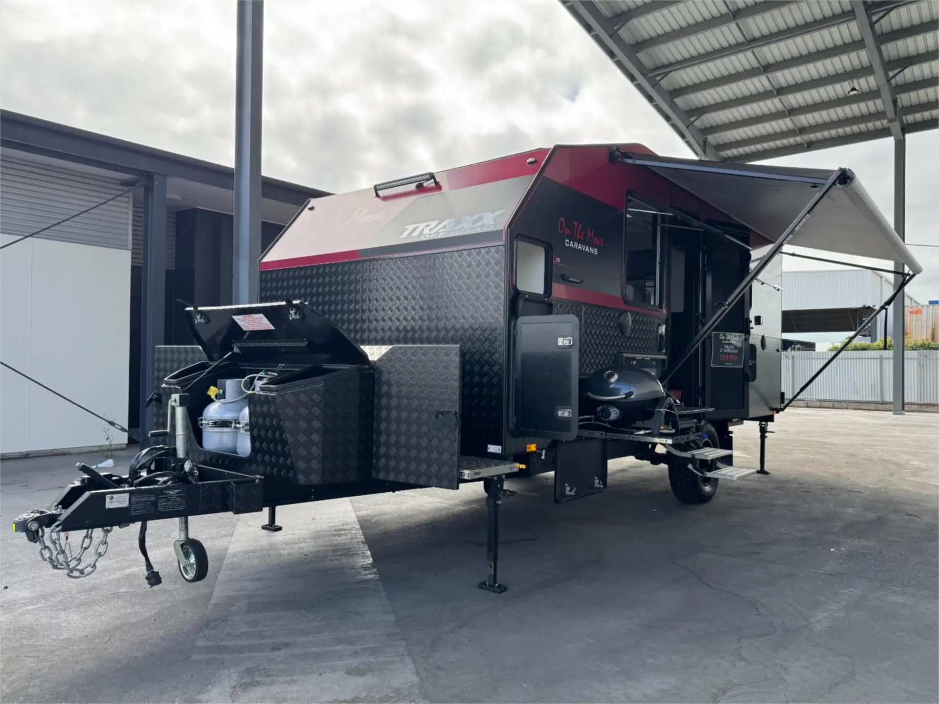 https://media-caravea.syd1.digitaloceanspaces.com/caravans/95EIC22944/exterior-20.webp