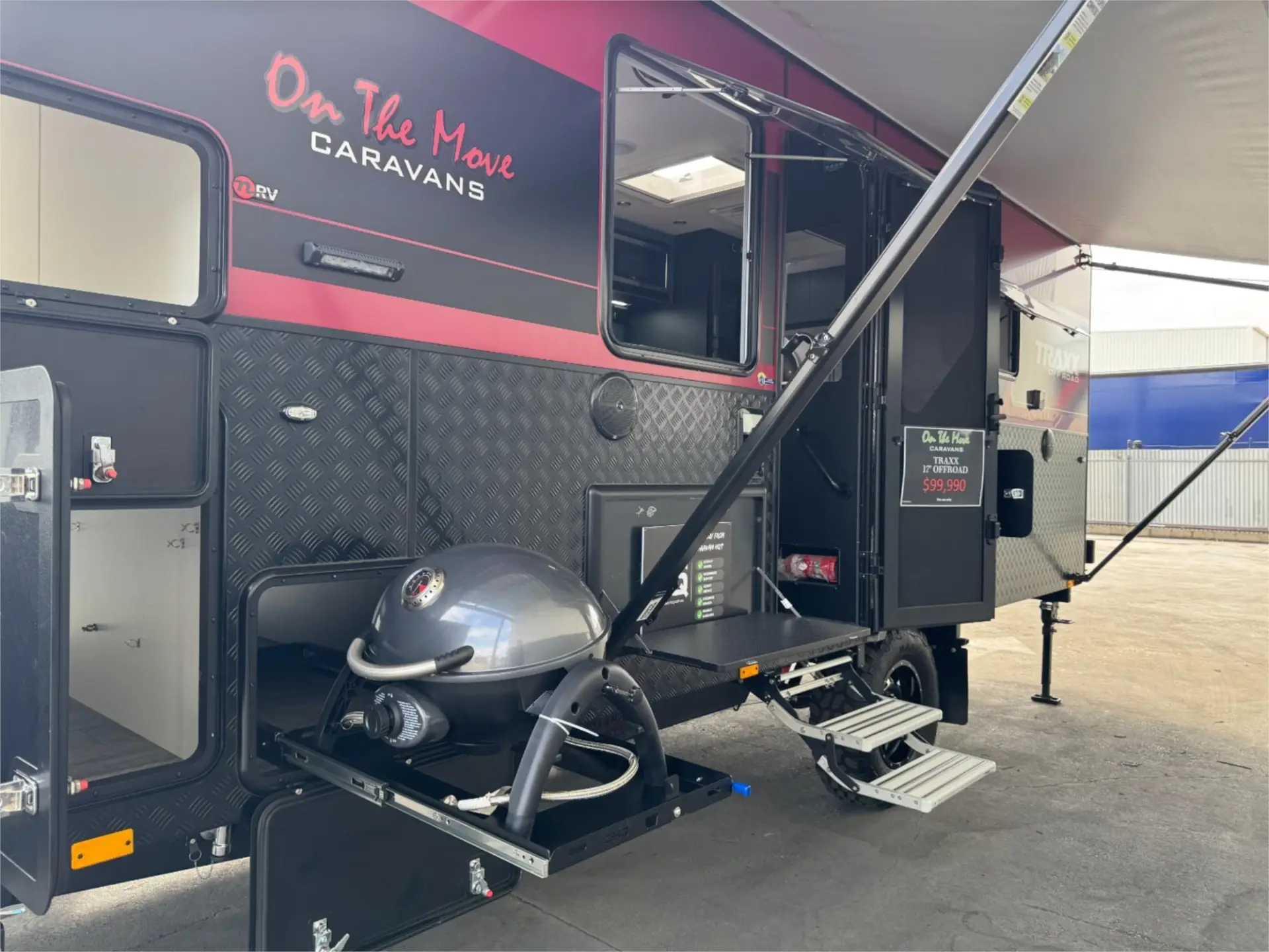 https://media-caravea.syd1.digitaloceanspaces.com/caravans/95EIC22944/exterior-35.webp