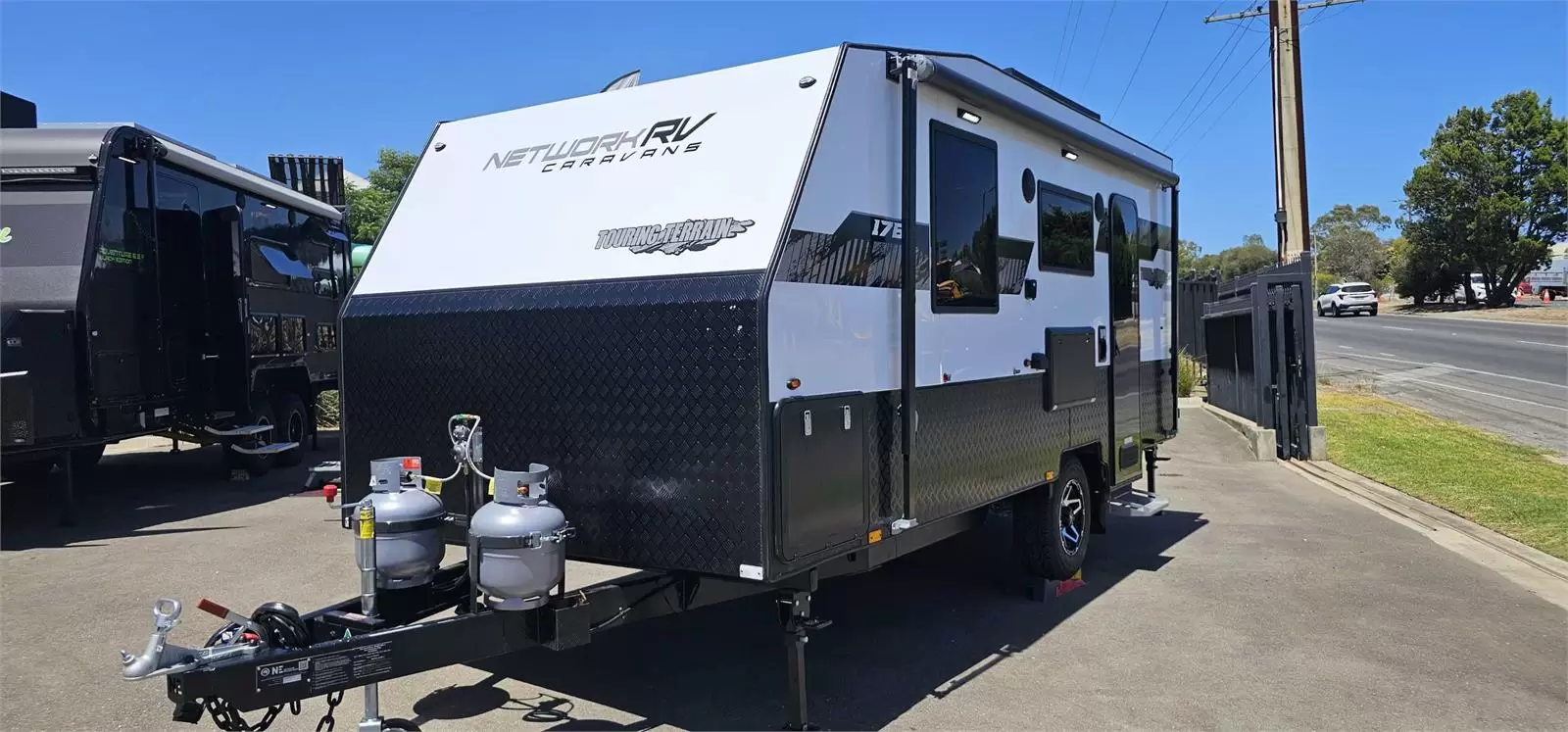 https://media-caravea.syd1.digitaloceanspaces.com/caravans/95EIC6695/featured_image-0.webp