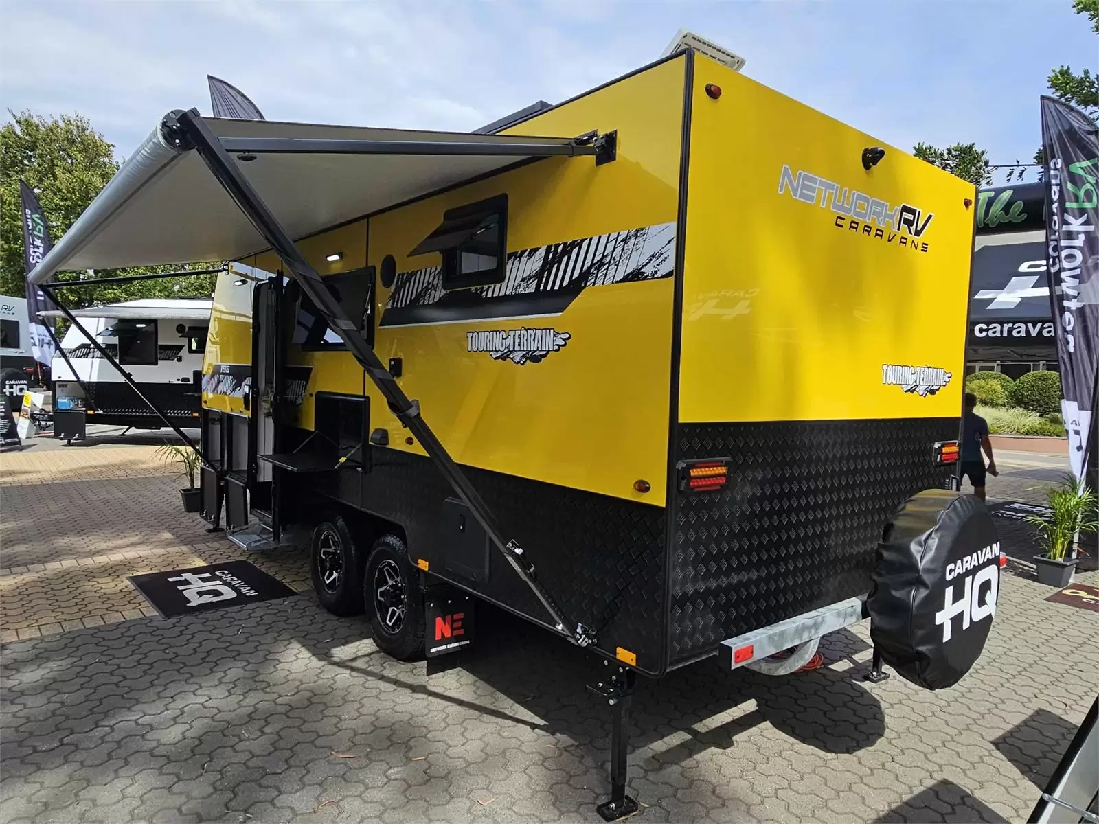 https://media-caravea.syd1.digitaloceanspaces.com/caravans/95EIC7397/exterior-13.webp