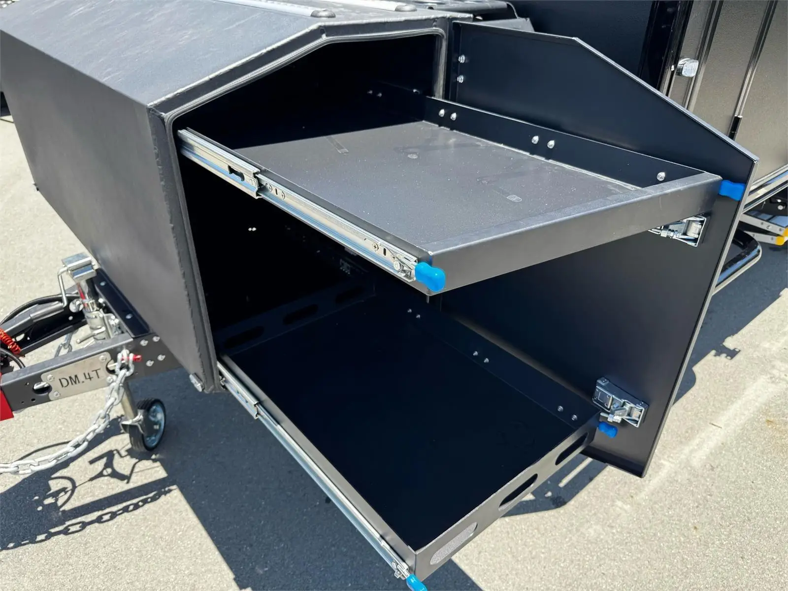 https://media-caravea.syd1.digitaloceanspaces.com/caravans/95EIC7900/exterior-39.webp