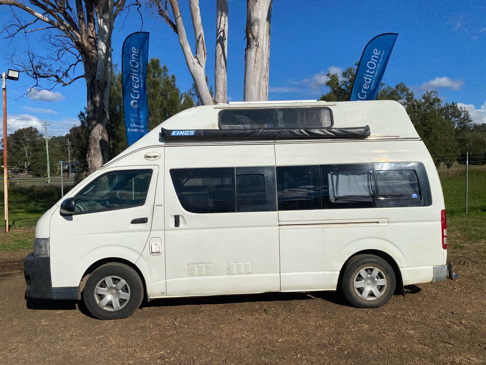2010 Toyota Hiace