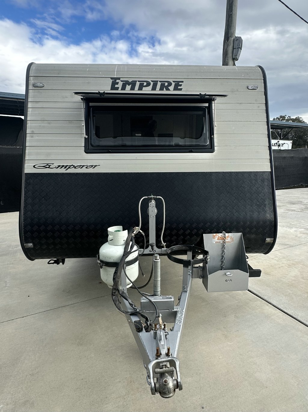 USED 2017 EMPIRE EMPEROR