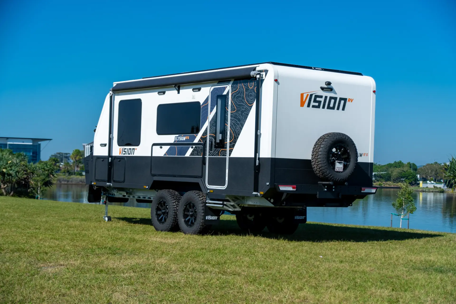 2026 Vision RV Elysium 19'6 Couples, photo 3