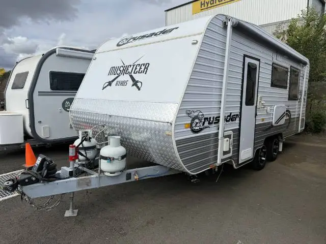 Used 2014 Crusader Musketeer