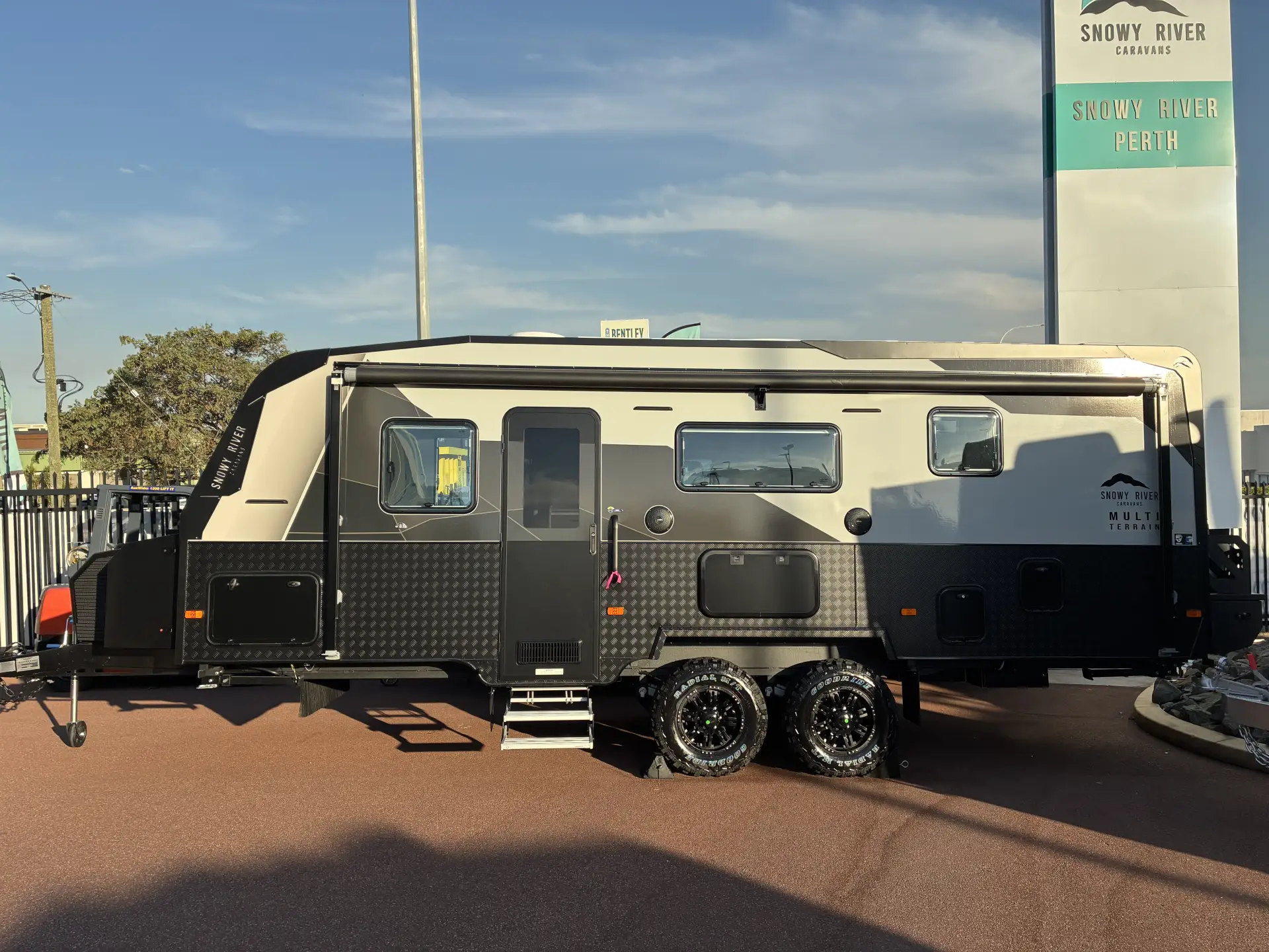 2026 Snowy River SRT-22F